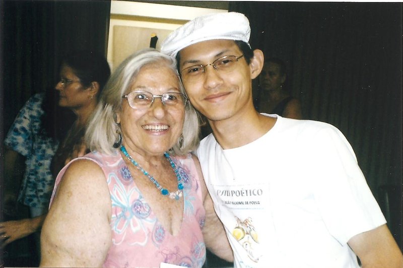 Márcio Moraes com a poeta Maria Iêde Nunes Costa Zuba no XXI Psiu Poético (2007), ano do Sesquicentenário de Montes Claros.